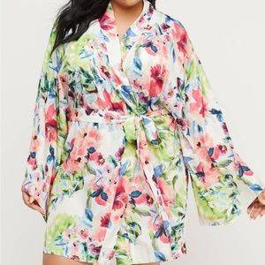Lane Bryant Intimates & Sleepwear - New Lane Bryant Floral Satin Robe Lane Bryant Intimates & Sleepwear - New Lane Bryant Floral Satin Robe